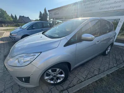 Gebraucht Ford C-MAX Champions Edition 125 PS (91 kW) 2013 Silber Van / Kleinbus