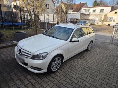 Gebraucht Mercedes C250 Avantgarde 204 PS (150 kW) 2012 Weiß Kombi