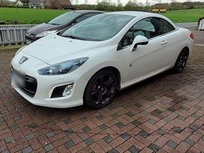Gebraucht Peugeot 308 CC Roland Garros 163 PS (119 kW) 2012 Weiß Cabrio