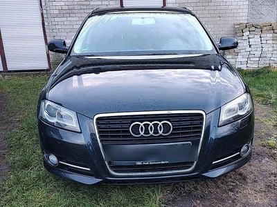 Gebraucht Audi A3 Sportback 125 PS (91 kW) 2012 Schwarz Kleinwagen