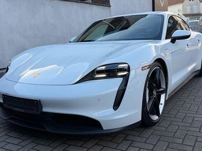 Weiß Gebraucht 2020 Porsche Taycan 4S Limousine | 49.500 € (Superpreis)