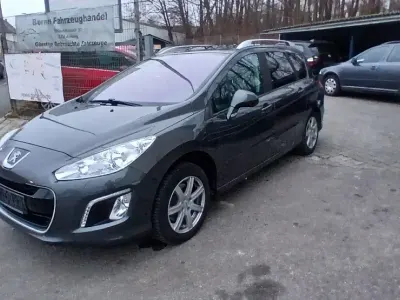 Gebraucht Peugeot 308 SW 140 PS (102 kW) 2013 Grau Kombi