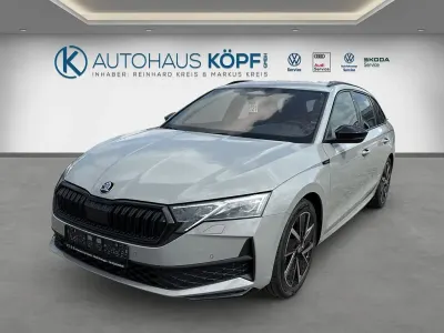 Neu Skoda Octavia SportLine 204 PS (150 kW) 2026 Grau Kombi