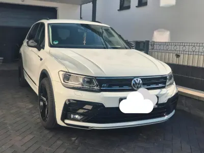 Gebraucht VW Tiguan Black Edition 190 PS (139 kW) 2020 Weiß SUV