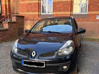 Gebraucht Renault Clio II 75 PS (55 kW) 2007 Schwarz Kleinwagen