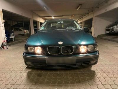 gebraucht BMW 2000 E39 von 1997: Ein Meisterwerk der Fahrkunst mitcm³ Powe