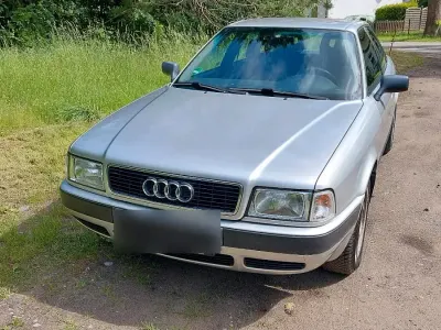 Gebraucht Audi 80 90 PS (66 kW) 1992 Silber Limousine