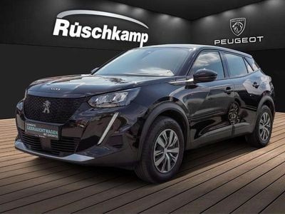 Second-hand Peugeot e-2008 Active 100 kW (136 CP) 2023 Negru SUV