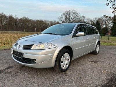 Gebraucht Renault Mégane II Avantage 111 PS (81 kW) 2007 Grau Limousine