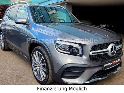 Mercedes GLB220
