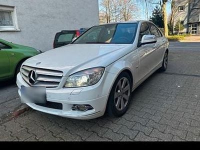 Gebraucht Mercedes C220 170 PS (125 kW) 2008 Weiß Limousine