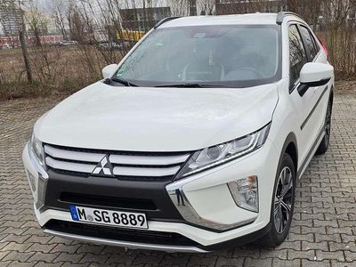 Gebraucht Mitsubishi Eclipse Cross Diamant Edition 163 PS (119 kW) 2020 Weiß SUV