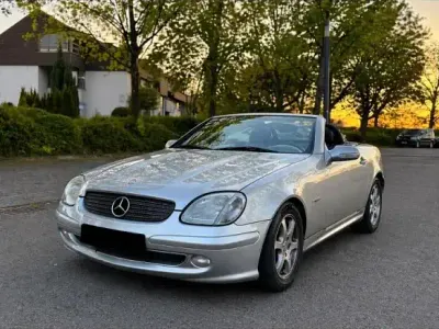 Usata Mercedes SLK200 163 CV (119 kW) 2002 Argento Cabrio