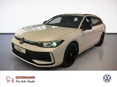 Neu VW Passat R-line 150 PS (110 kW) 2025 Oryxweiß perlmutteffekt Kombi