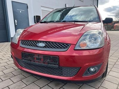 Gebraucht Ford Fiesta Trend 80 PS (58 kW) 2006 Rot Kleinwagen