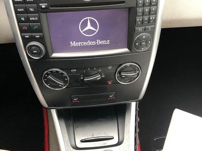 Gebraucht Mercedes B200 136 PS (100 kW) 2007 Grau Van / Kleinbus