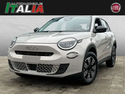 Nouvelle Fiat 600 Business 110 ch (80 kW) 2026 Beige SUV