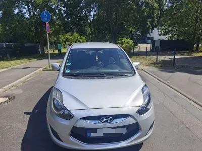 Gebraucht Hyundai ix20 Comfort 90 PS (66 kW) 2012 Kleinwagen