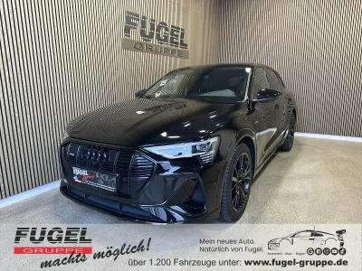 Gebraucht Audi e-tron S-Line 300 kW (408 PS) 2022 Mythosschwarz metallic SUV