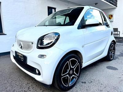 Second-hand Smart ForTwo Cabrio 90 CP (66 kW) 2017 Alb Cabrio