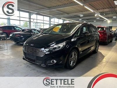 Usata Ford S-MAX Titanium 239 CV (175 kW) 2017 Nero Monovolume