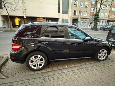 Mercedes ML300