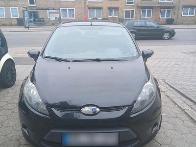 Usata Ford Fiesta 86 CV (63 kW) 2009 Nero Utilitaria