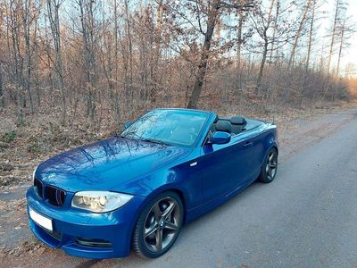 Gebraucht BMW 135 Cabriolet 306 PS (225 kW) 2012 Blau Cabrio
