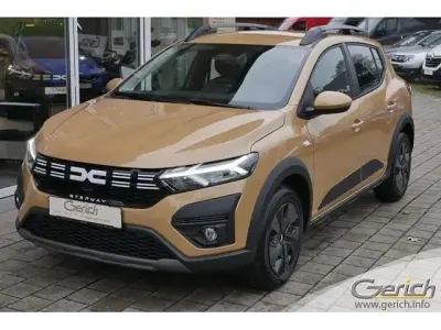 Gebraucht Dacia Sandero Expression 91 PS (66 kW) 2025 Safaribeige metallic Kleinwagen