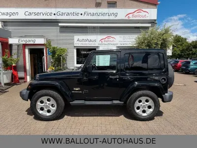 Gebraucht Jeep Wrangler Unlimited Sahara 200 PS (147 kW) 2015 Schwarz SUV