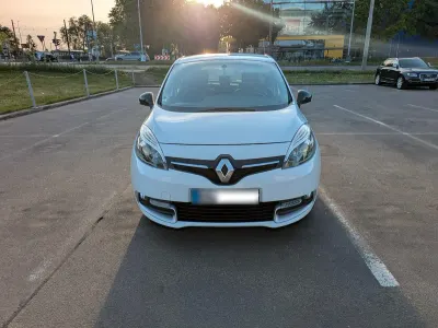 Gebraucht Renault Scénic III LIMITED 110 PS (80 kW) 2015 Weiß Van / Kleinbus