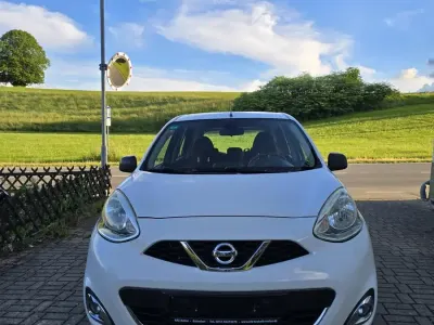 Gebraucht Nissan Micra 80 PS (58 kW) 2015 Weiß Kleinwagen