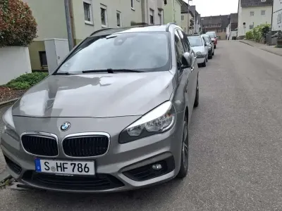 Gebraucht BMW 220 Advantage 190 PS (139 kW) 2016 Kombi