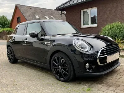 Käytetty Mini Cooper 136 HP (100 kW) 2018 Musta Viistoperä