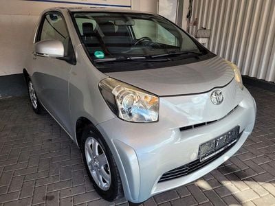 Usata Toyota iQ 68 CV (50 kW) 2009 Argento Utilitaria
