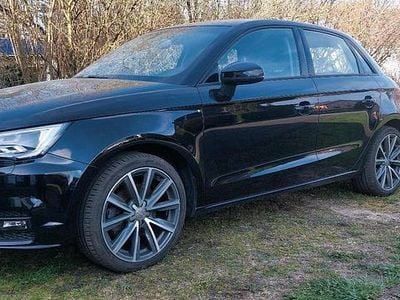 Gebraucht Audi A1 Sportback 110 PS (80 kW) 2015 Schwarz Kleinwagen