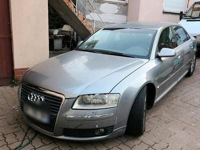 Audi A8L