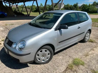 Gebraucht VW Polo 64 PS (47 kW) 2003 Silber Kleinwagen