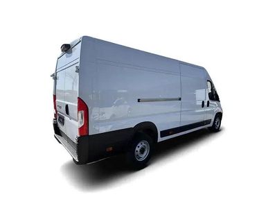 Second-hand Fiat Ducato 140 CP (102 kW) 2022 Alb Van