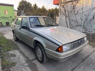 Gebraucht Alfa Romeo 75 110 PS (80 kW) 1985 Gold Limousine