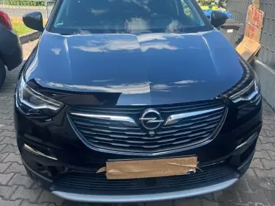 Gebraucht Opel Grandland X Ultimate 131 PS (96 kW) 2019 Schwarz SUV