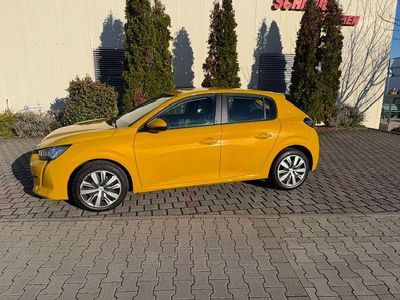 Gebraucht Peugeot 208 Active 101 PS (74 kW) 2020 Jaune faro (senf ) Kleinwagen