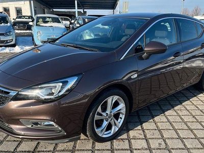 Gebraucht Opel Astra Dynamic 150 PS (110 kW) 2019 Braun Limousine