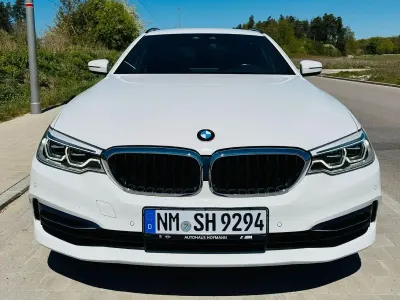 Gebraucht BMW 520 M Sport 190 PS (139 kW) 2019 Weiß Kombi