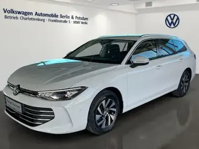 Nouă VW Passat Business 150 CP (110 kW) 2026 Alb Break