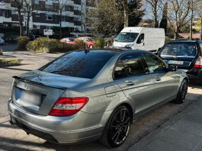 Gebraucht Mercedes C220 170 PS (125 kW) 2008 Grau Limousine