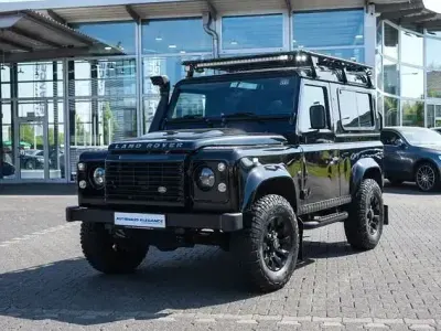 Gebraucht Land Rover Defender SE 122 PS (89 kW) 2013 Schwarz Kleinwagen