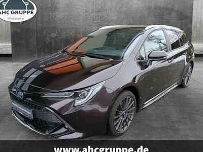 Braun Gebraucht 2022 Toyota Corolla Team Kombi | 22.990 € (Superpreis)