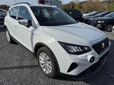 Weiß Gebraucht 2024 Seat Arona Style SUV | 19.350 € (Guter Preis)