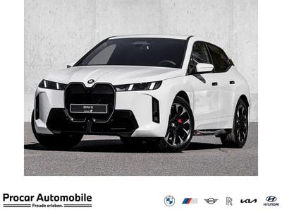 Nuova BMW iX M Sport 300 kW (408 CV) 2026 Bianco SUV